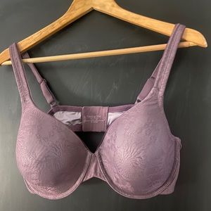 Vanity Fair Body Sleeks Bra Size 40D
